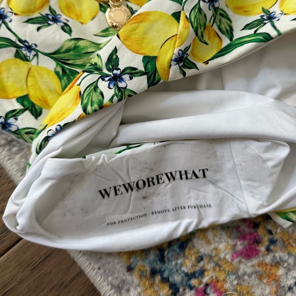 WeWoreWhat Danielle Lemon-Print One-Piece Swimsuit - Picture 7 of 10